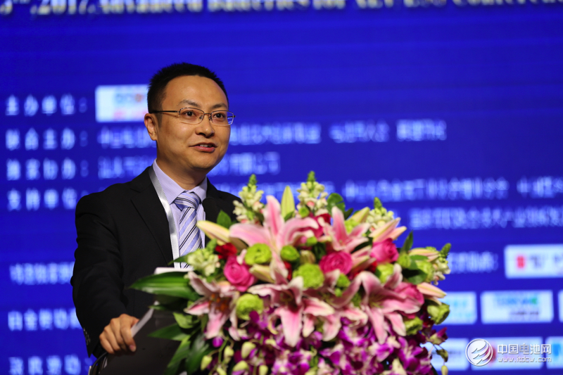 湖南大学经济学博士、副教授谢里 湖南大学经济学博士、副教授谢里